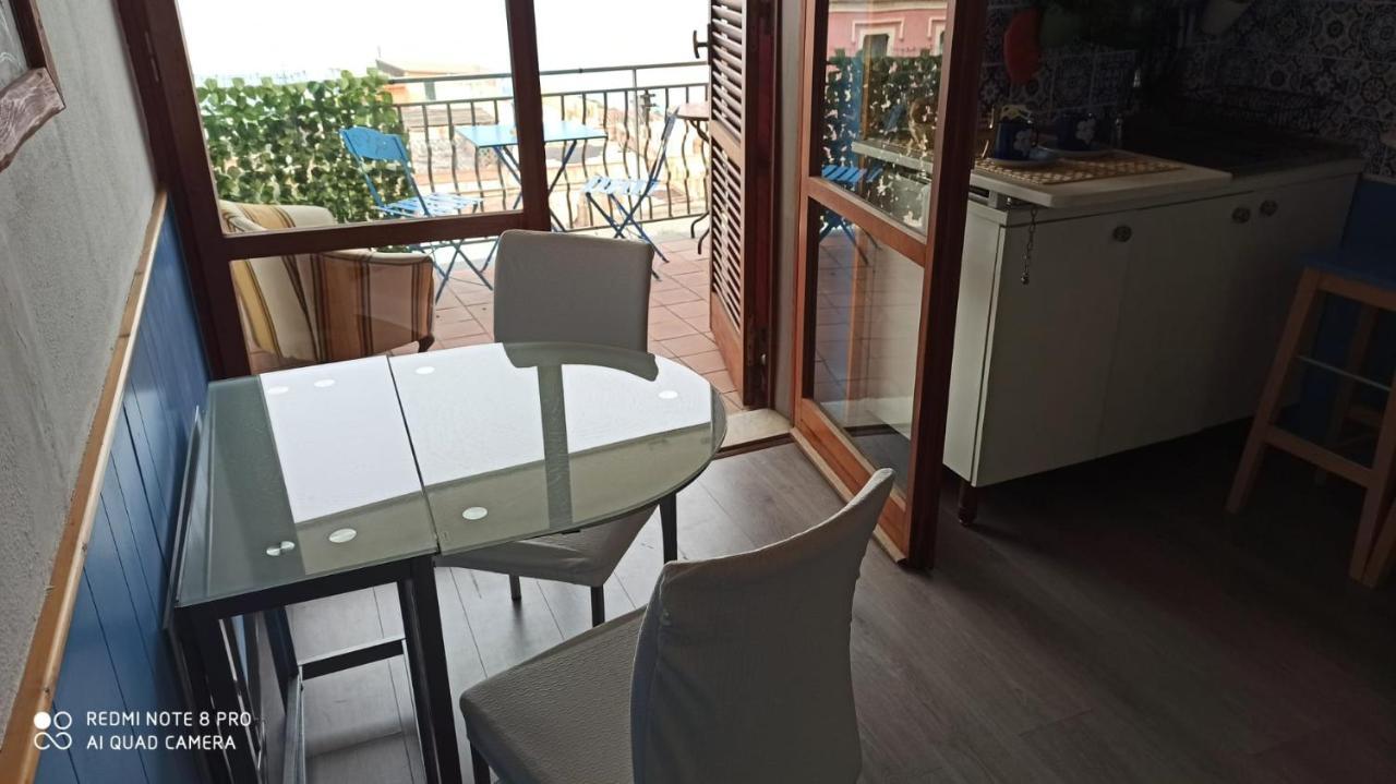 "Sea-See" Studio Taormina Center - Bellissima Vista Mare - Corner Kitchen Exterior foto