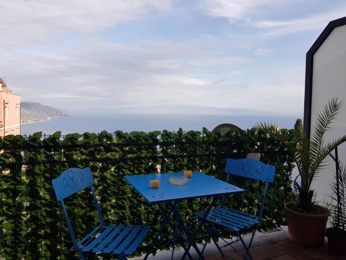"Sea-See" Studio Taormina Center - Bellissima Vista Mare - Corner Kitchen Exterior foto